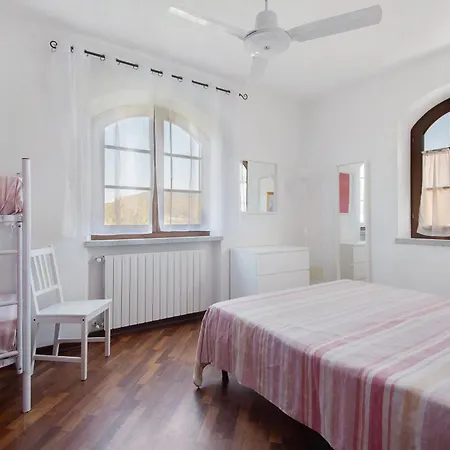 Vakantiehuis L'appartamentino Di Giulia Pila (Livorno)