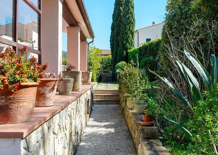 Vakantiehuis L'appartamentino Di Giulia Pila (Livorno)